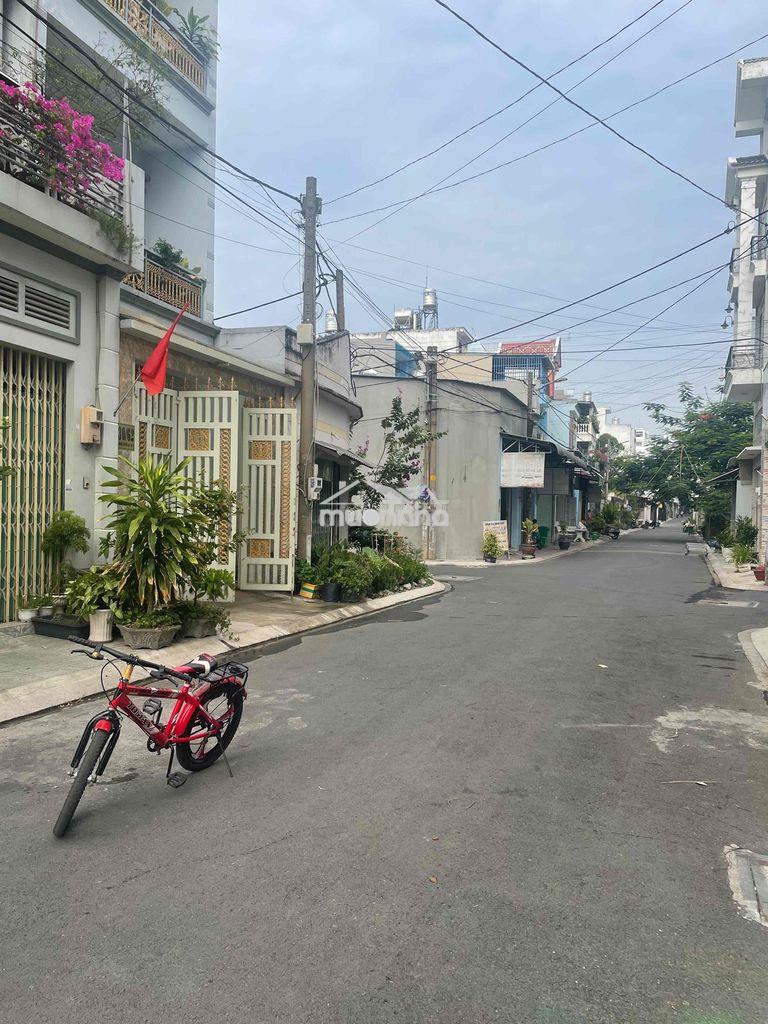 * Cho thuê nhà nguyên căn đường lê thị riêng hẻm 8m - 2