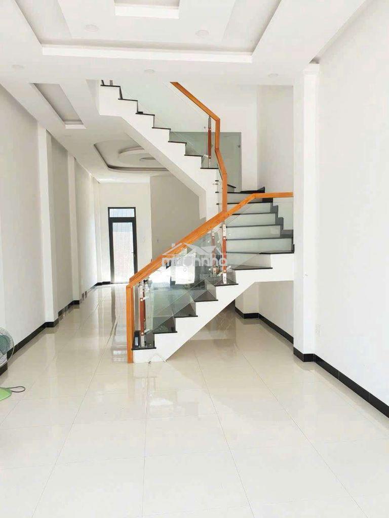 Rẻ quá xá khách ạ có 7t thôi nhà có tới 3p ngủ  trong khu dc cao cấp  - 2