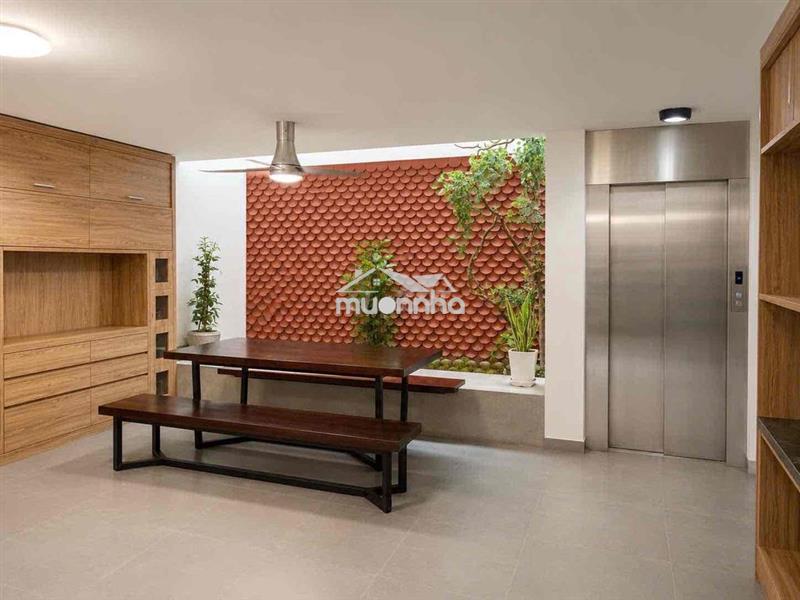 Cho thuê phòng trọ cao cấp 35m2 trung tâm quận 1