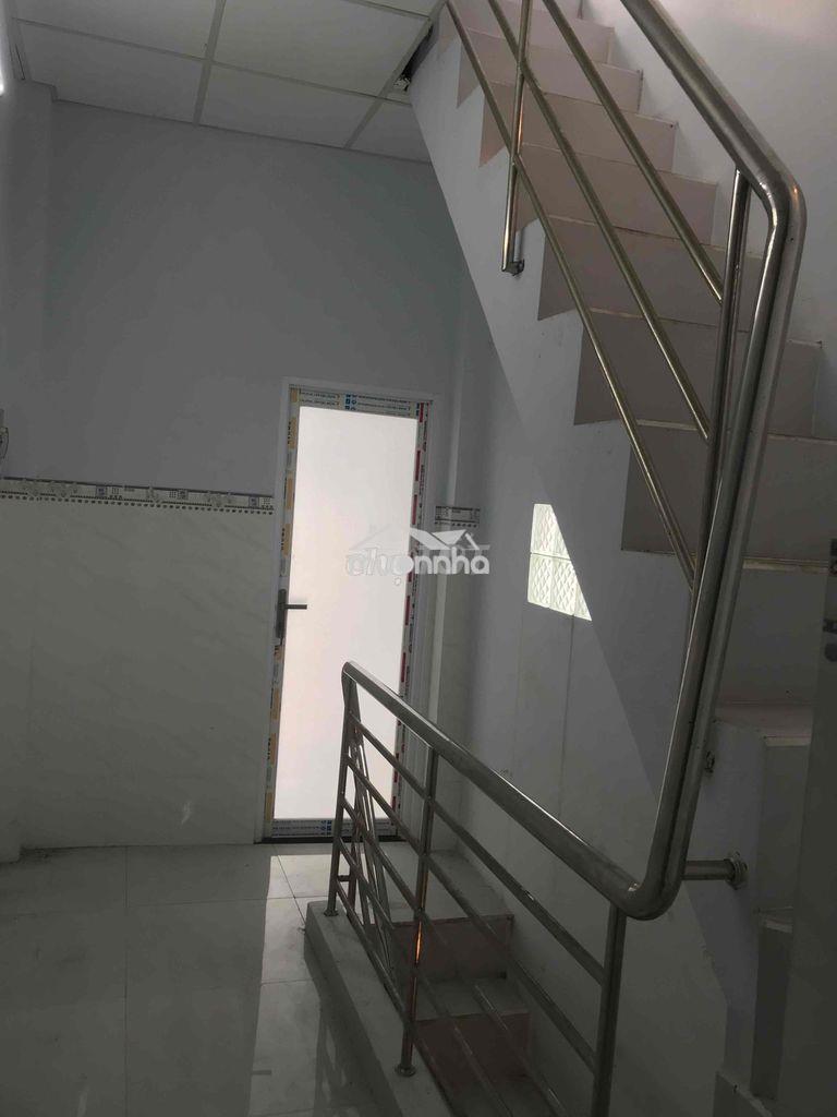 Nhà cần bán gấp - 4
