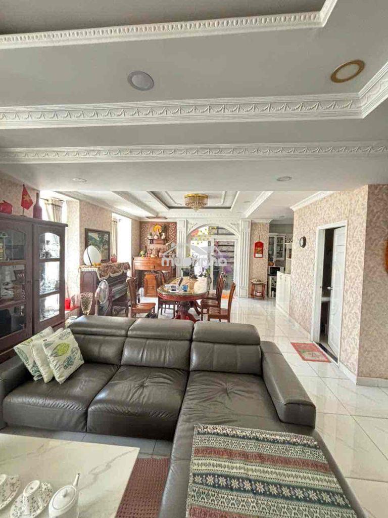 Cần bán gấp đia chỉ nhà 11c p2-15 chung cư skygaden 3 tân phong quận - 3