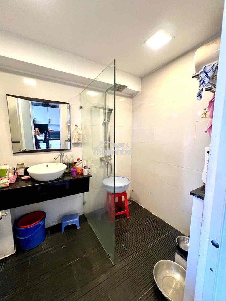 🌈 Bán chung cư h3 tầng cao 2pn 1wc view đẹp hoàng diệu q4 - 3