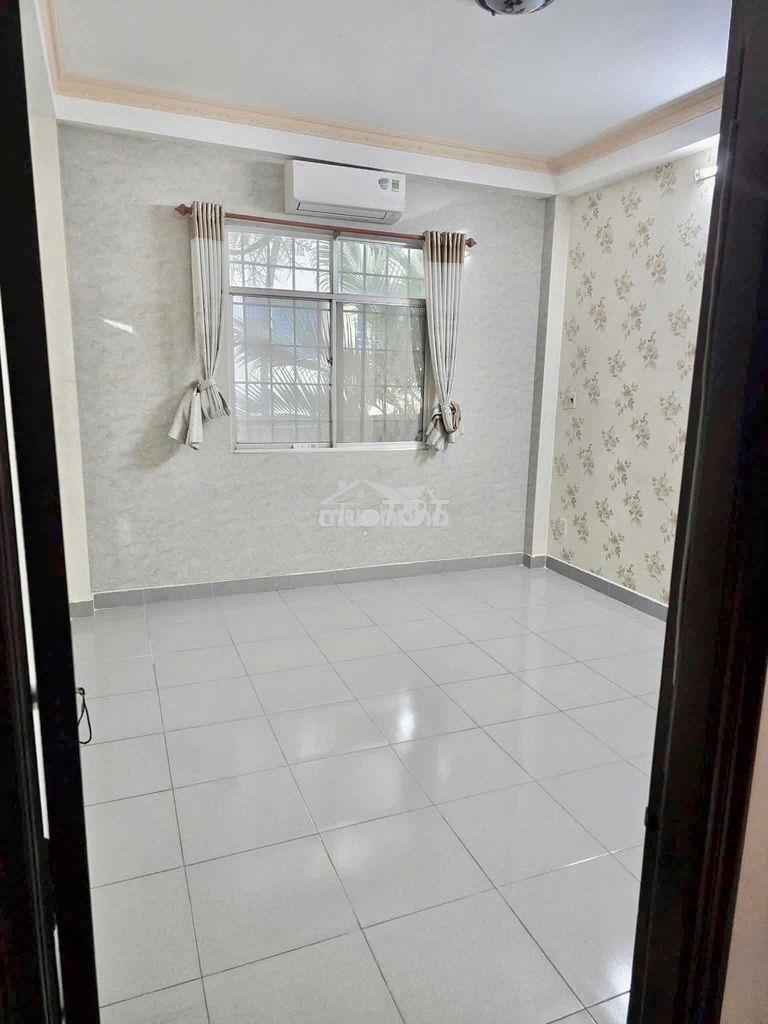 Nhà hxt nguyễn gia trí| dt 4x18m| 25 triệu| xe hơi ngủ trong nhà - 4