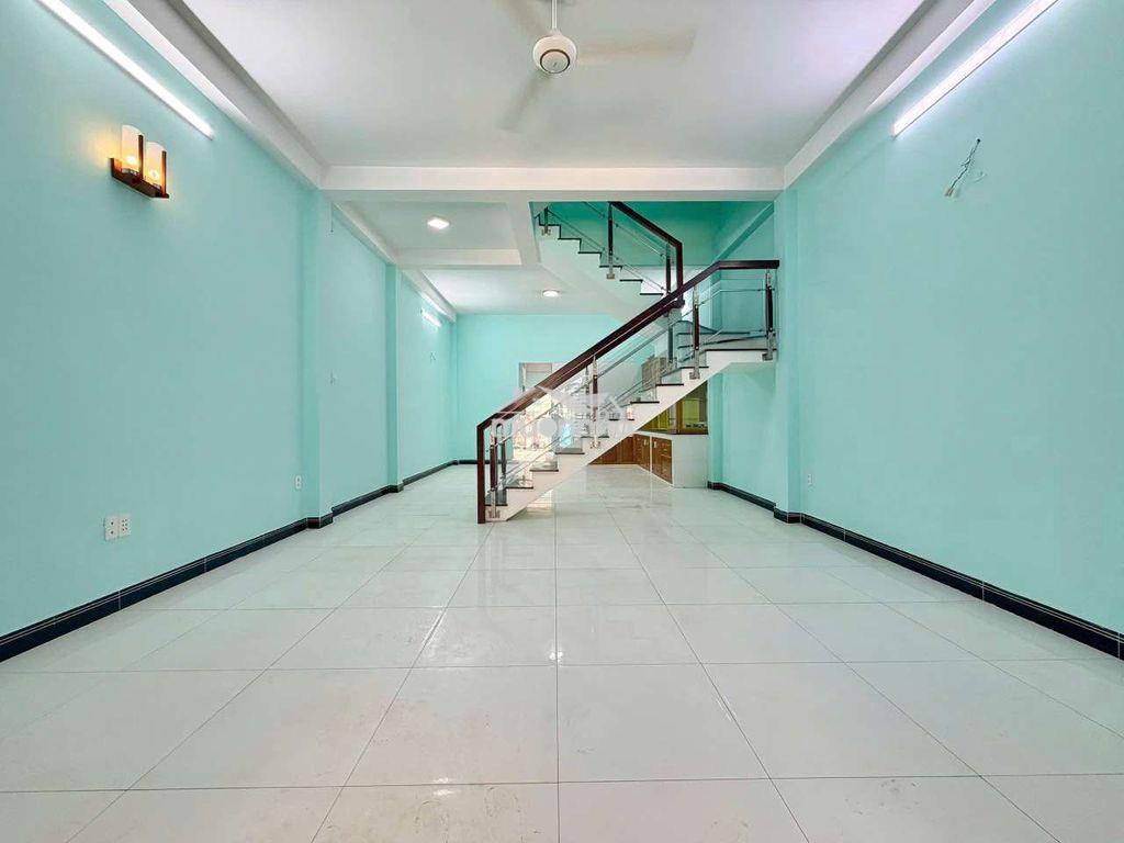 Nhà 1 lầu + tum 5x20 full thổ cư, đường betong 8m - 4