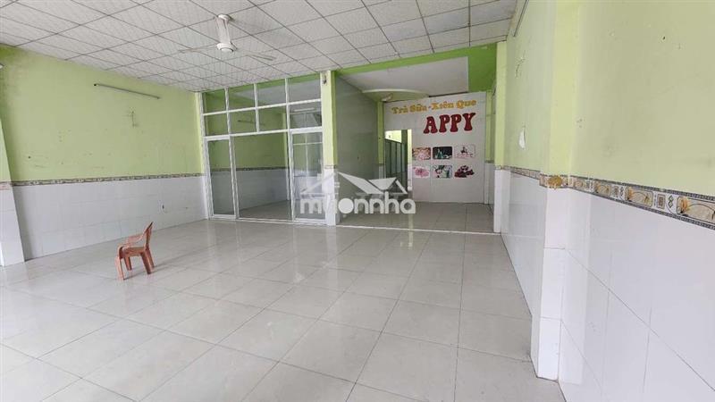 Mặt tiền kinh doanh hoặc nhà ở