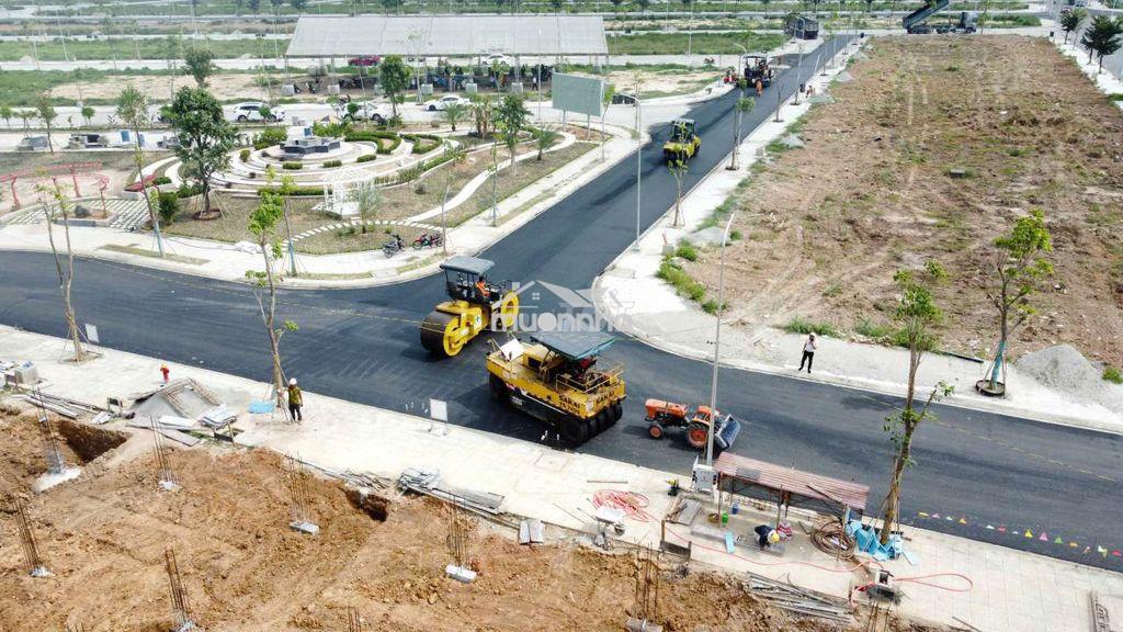 Thanh toán chỉ 680tr sở hữu nhà 1 trệt 1 lửng, 1 lầu, full nội thất - 2