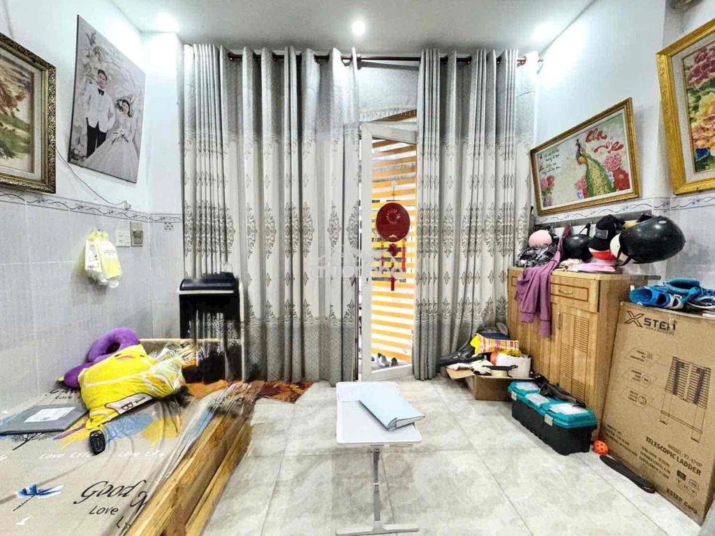 Chỉ 5,75 tỷ - khu lê trọng tấn bình tân 40m2 4 tầng hẻm xe hơi tới nha - 3