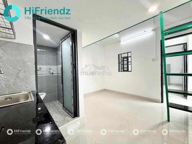 Duplex siêu rộng rãi ngay ga tân cảng bình thạnh