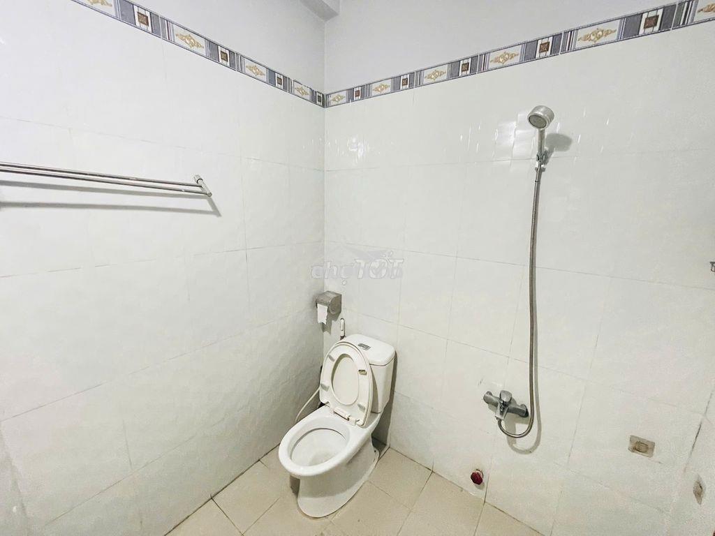 Full nt 50m2- p.ngủ p.bếp- sân phơi riêng ở 5,6 người ngay lê văn việt - 4