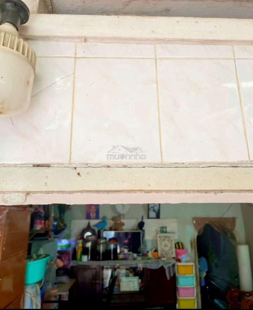 Nhà tây thạnh quẫn tân phú - dt: 4m * 16m
1 trệt + 1 lầu - chỉ 4 tỏi. - 4