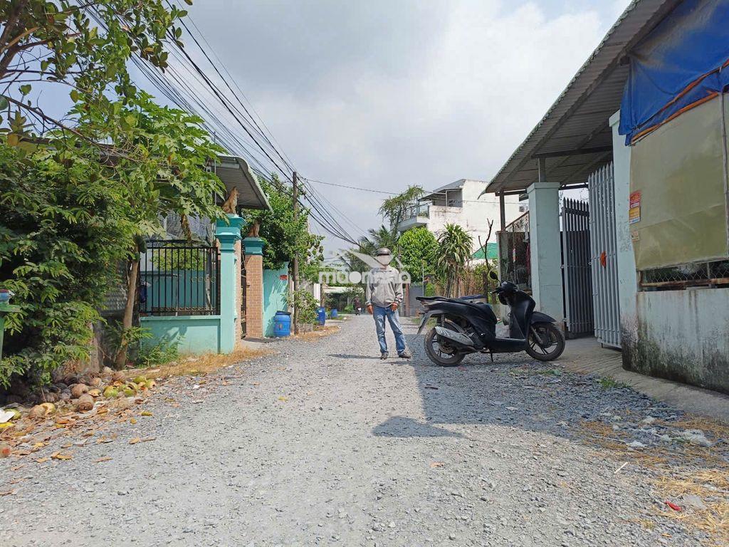 Bán dãy nhà trọ 13 phòng, 2 sẹc tl 2, dt 478m2, có 399m thổ cư, tlh - 3