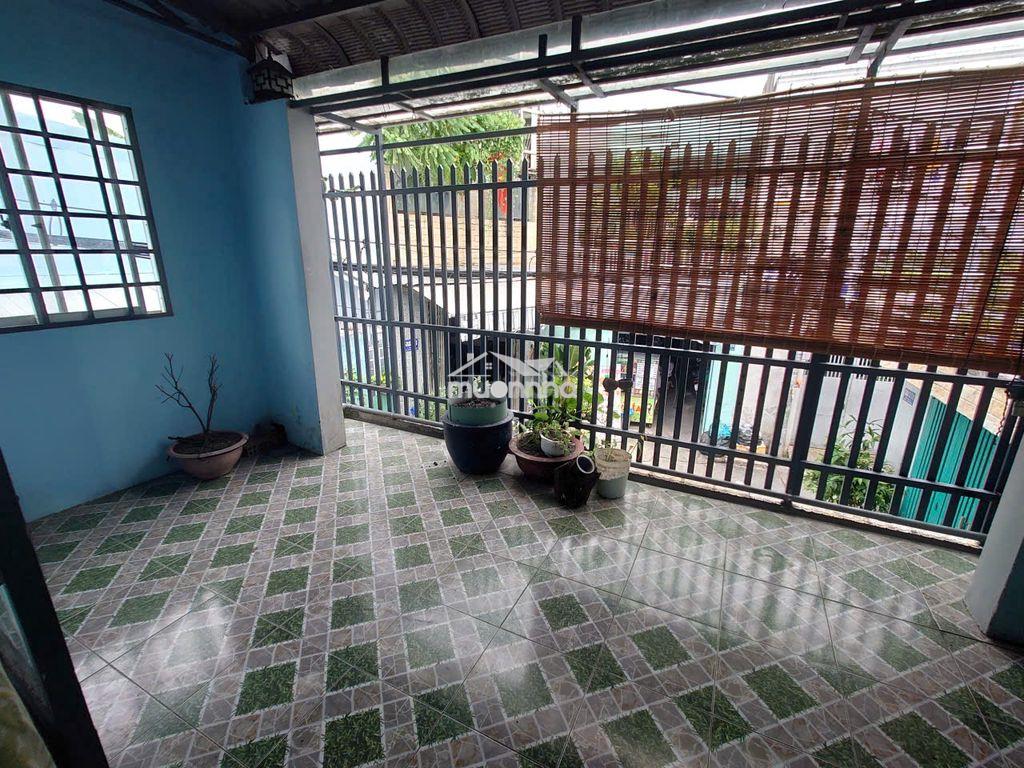 Căn góc hẻm 8m tỉnh lộ 10, ngang 6.5m - 2