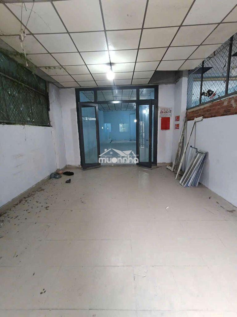 Xưởng nhỏ 5mx30m. trương thị hoa. q12 - 2