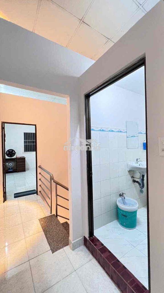 💥 Chính chủ bán nhà 3 tầng lầu - dt 4x16m - 4ty900 - 🌹mg 2%. - 3