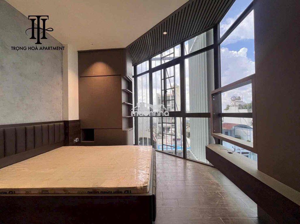 Căn hộ 1 phòng ngủ full nội thất cửa sổ lớn đường nguyễn văn cừ quận 5 - 4