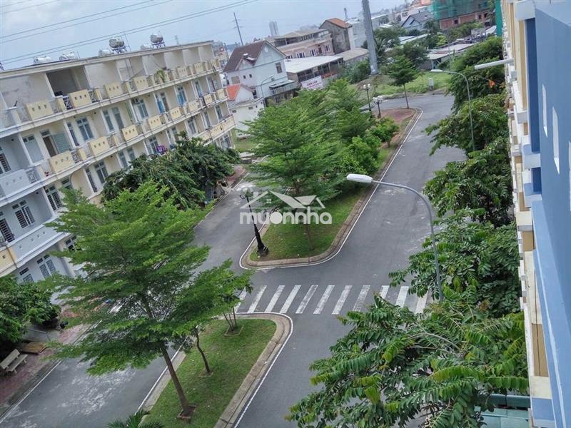 Nhà nguyên căn 4pn - đồng văn đồng - kdc đồng bộ - đường thoáng