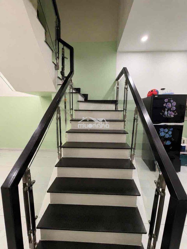 Nhà mới đẹp- dọn vào ở liền - vị trí đẹp - hẻm nhựa 7m thông hl2 - 3