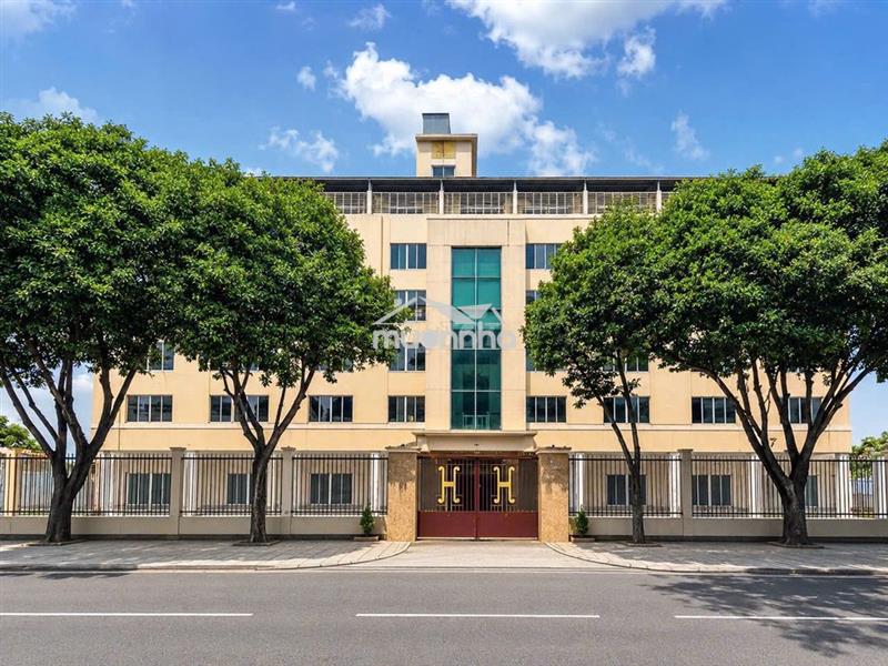 Cho thuê toà nhà office lên đến 2500m2 khu trung tâm quận phú nhuận