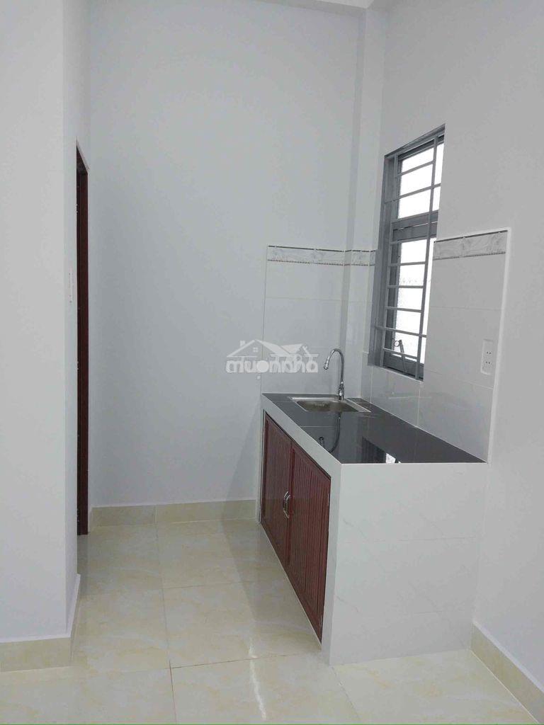 Cho thuê phòng đường cmt8 gần cv lê thị riêng