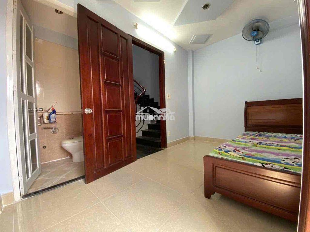 Nhà cho thuê tân phú gần chợ tân hương 4pn có nội thất - 4