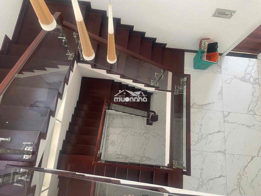 Cho thuê biệt thự khang điền, dt: 385m2/40 triệu/1 tháng - 2