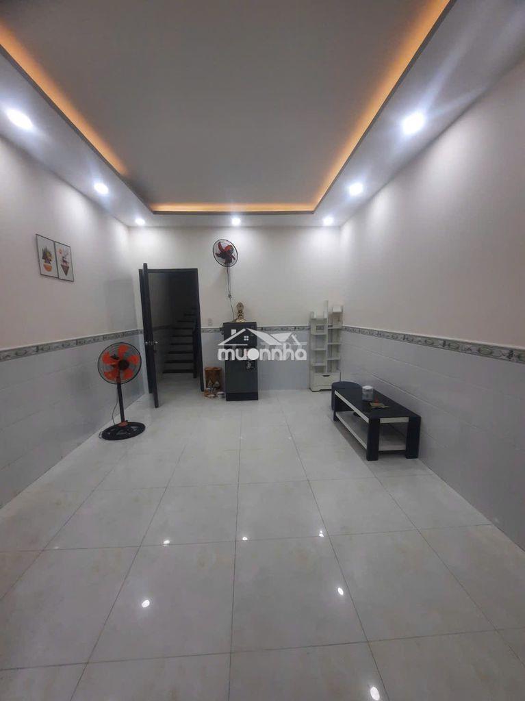 Nhà mới hẻm phó cơ điều, 2 lầu, 2pn 2wc, 4x12m, 12 triệu