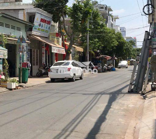 Bán nhà đường nhựa 14m tại p. tây thạnh, dt 5.2mx25m, cấp 4 - 2