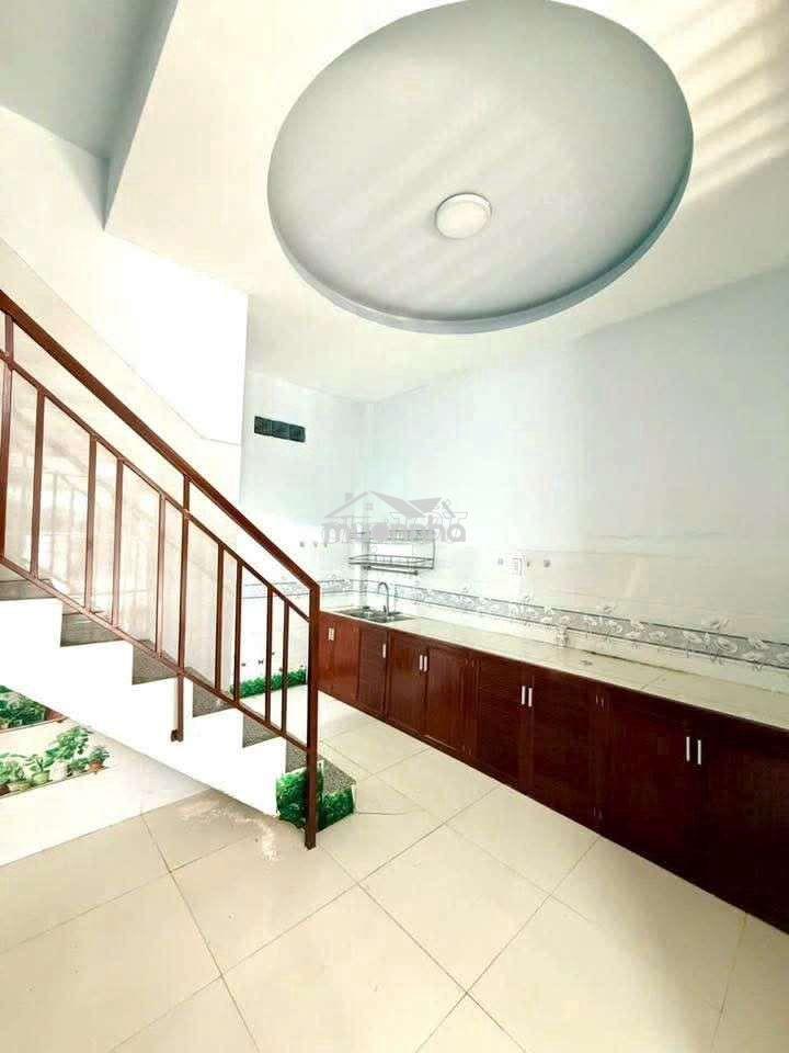 Bán nhà lầu đường nhựa - dĩ an giá world cup cơ hội cho a/c - 3