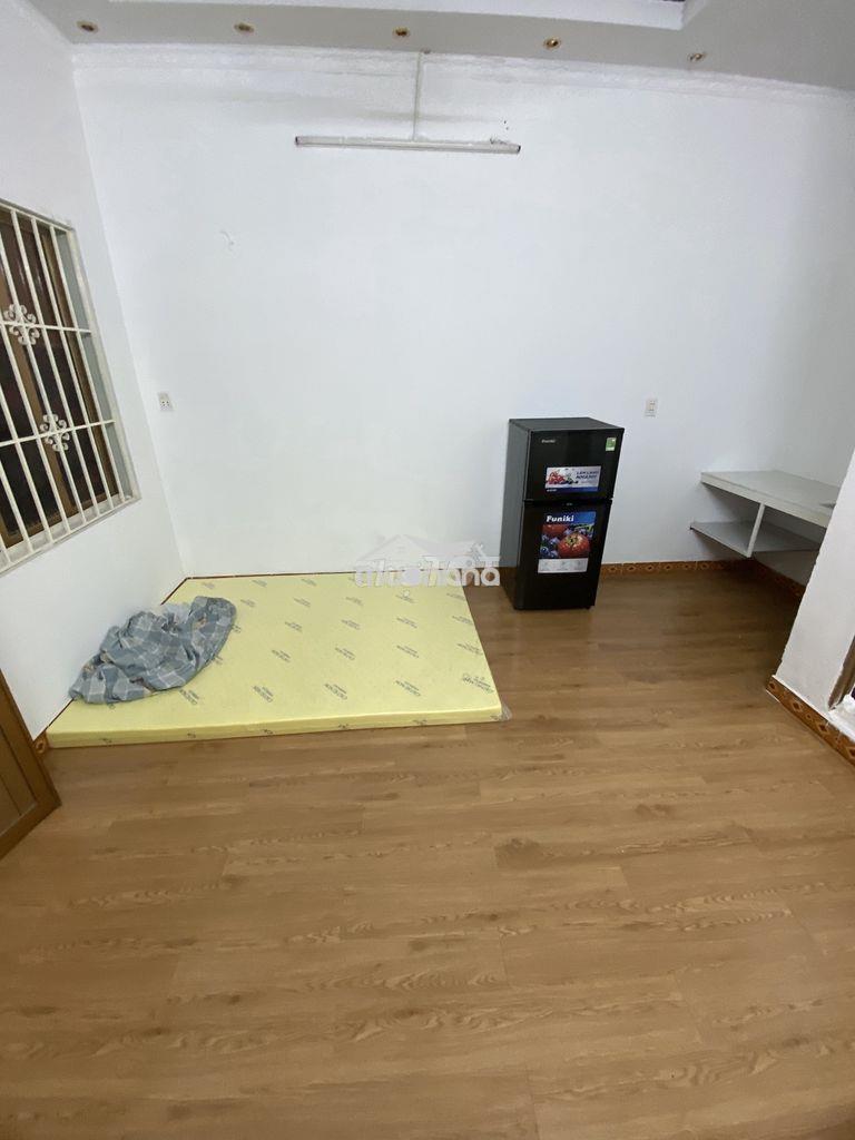 Phòng cao cấp 45m2 mặt tiền đường cmt8 gần chợ hoà hưng - 4