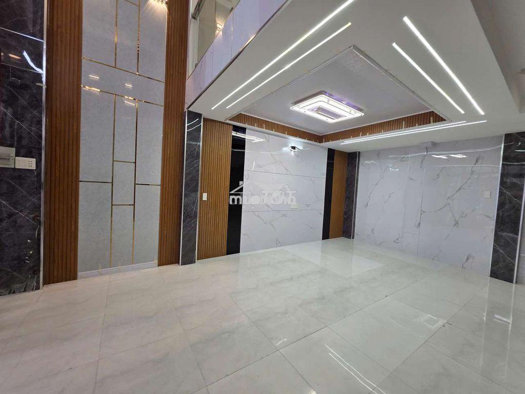 Bán nhà hẻm xe tải thông 568/5a lạc long quân p5 quận 11. 2 lầu st - 3