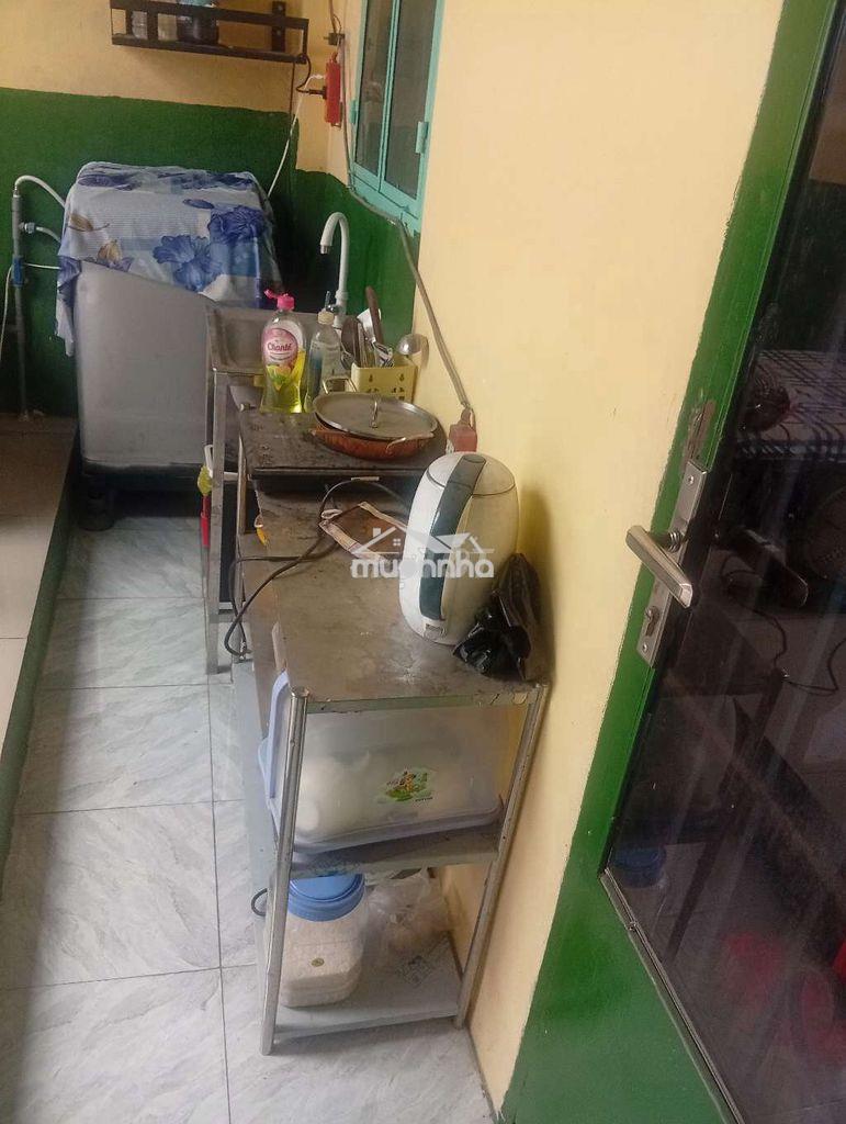 Cho nữ thuê phòng trên gác nội thất cơ bản  - 2