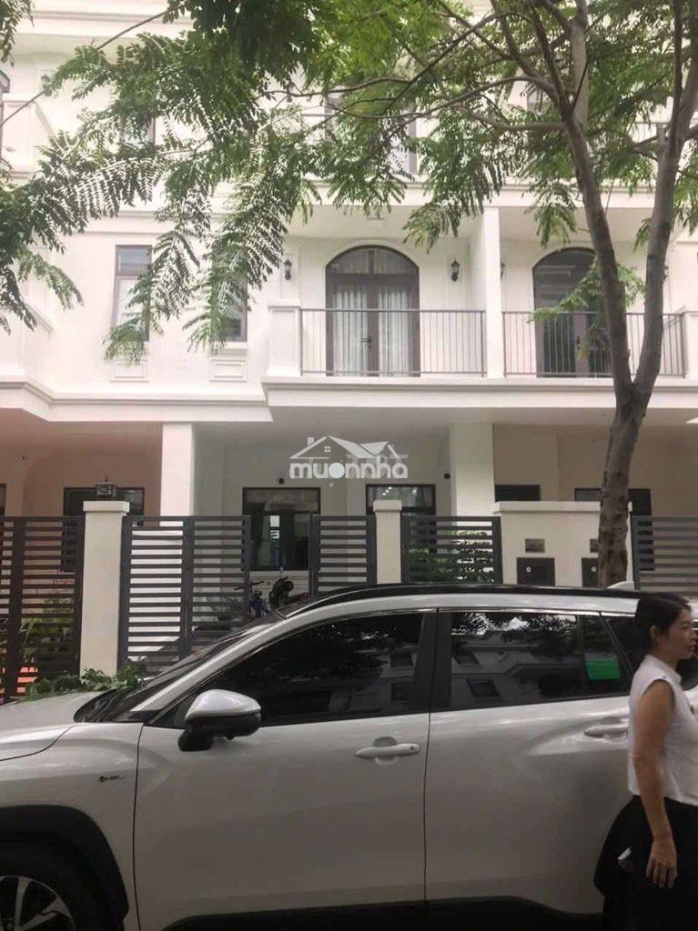 Cho thuê nhà phố khu lavida 4pn full nội thất mới xây