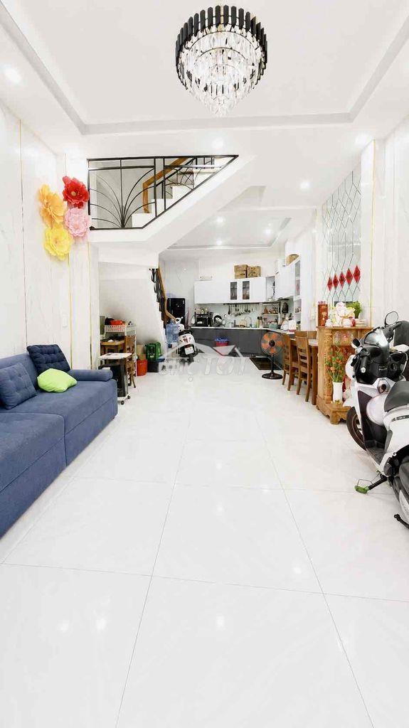 Nhà 4 tầng hẻm xe tải sau bv gia định 50m2 giáp pn, q1 - 2