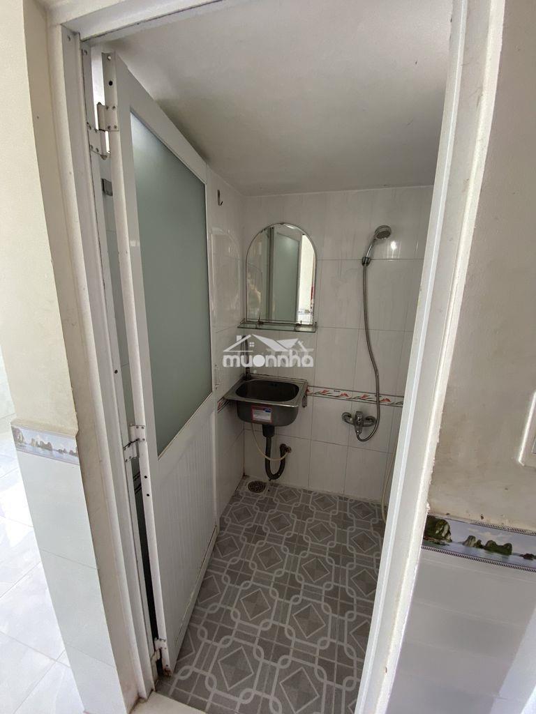 Phòng trọ ban công  & cửa sổ thoáng mát - ngay etown cộng hòa - 4