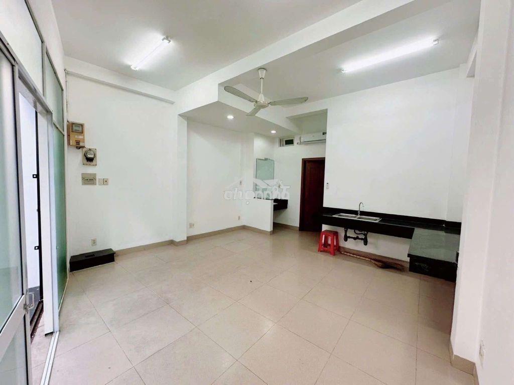 Phòng lớn, 2 mặt tiền đ. hưng phú, ngay cầu chữ y - 2