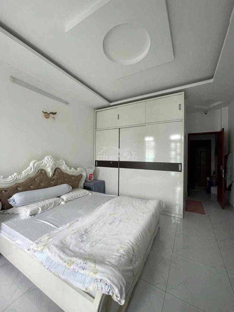 Nhà đẹp trương phước phan nội thất cao cấp, dt: 4x20.1m 2 lầu st. 7.9t - 2