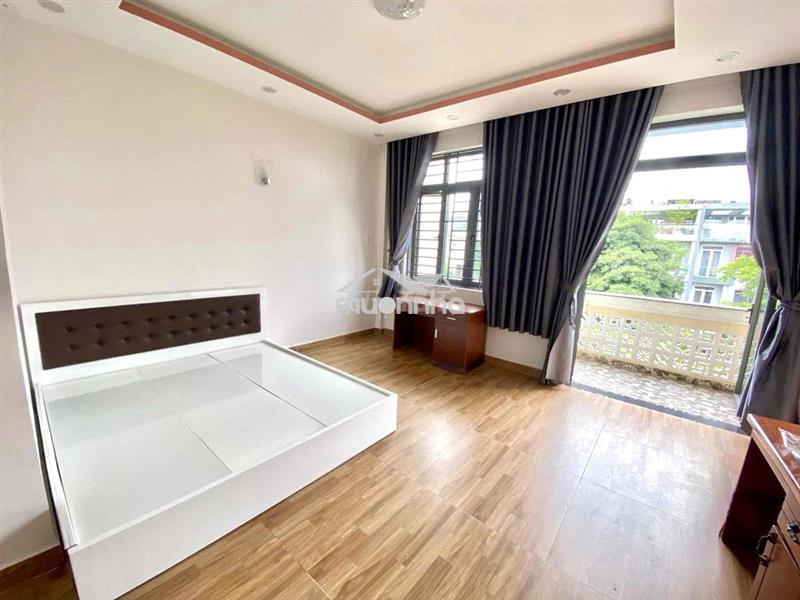 Cho thuê phòng full nội thất – ban công siêu thoáng – kdc 6b intresco,