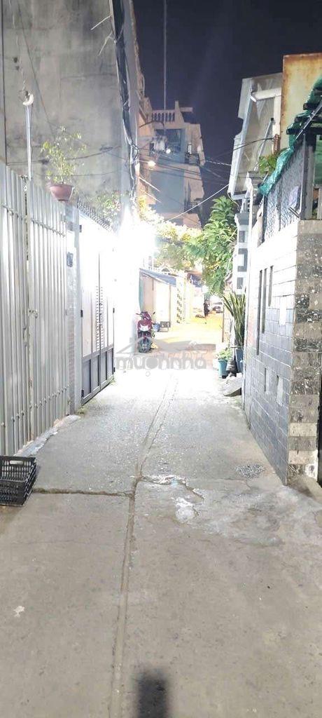 Cho thuê nhà  1 lầu  . p 15 q. 8. - 3