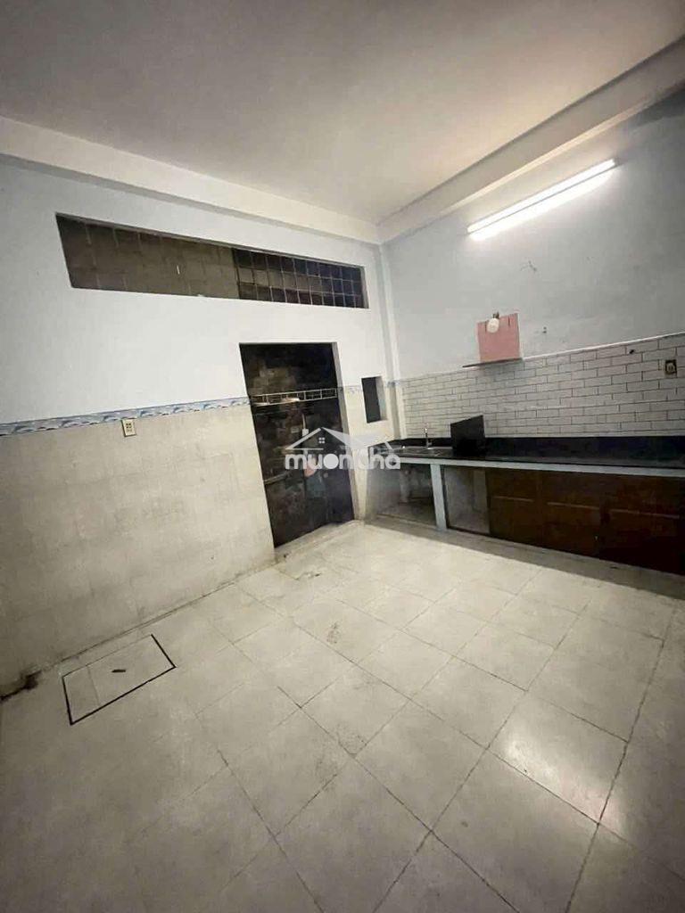 Nhà hẻm 5m đường nguyễn sơn 4,5x15m, 1 lầu, 2pn, 2wc, giá 10 triệu - 2