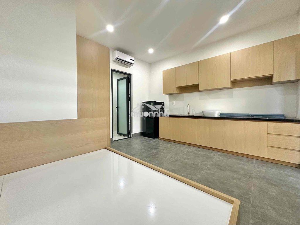 Chính chủ cho thuê căn hộ mới full nội thất ngay trần não - 4