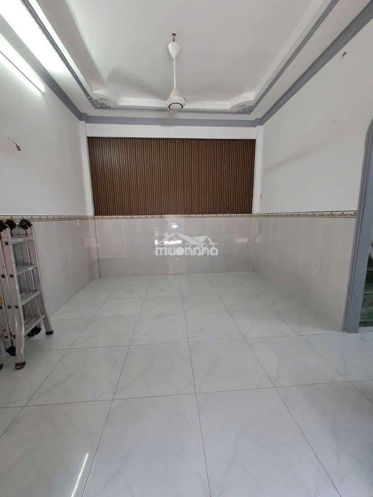 Nhà trệt lầu hẻm xe hơi 7*6: 4.6ty tl - 2