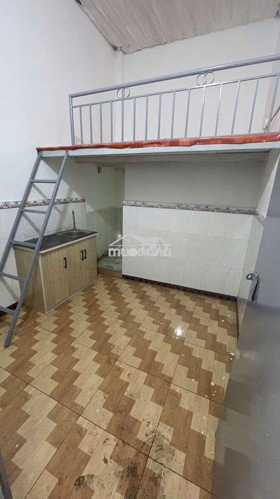 Phòng trọ gác 13m² dĩ an - hỗ trợ máy lạnh - giá từ 1.4tr