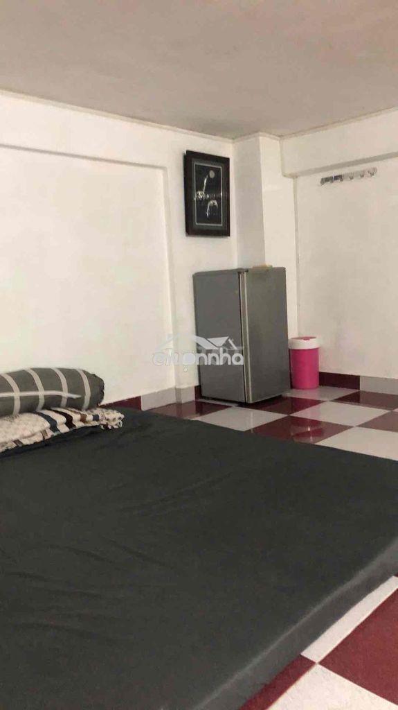 Cho nữ thuê phòng có máy lạnh - 3