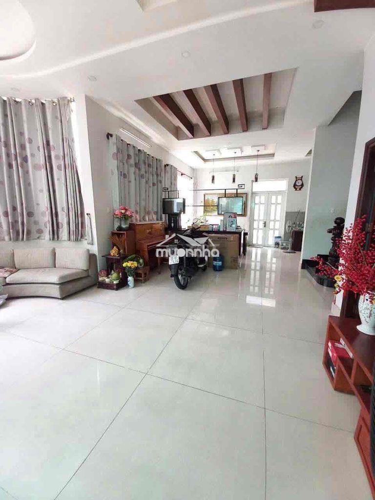 Biệt thự 17x17 khu vip phường 15 q11 - 4