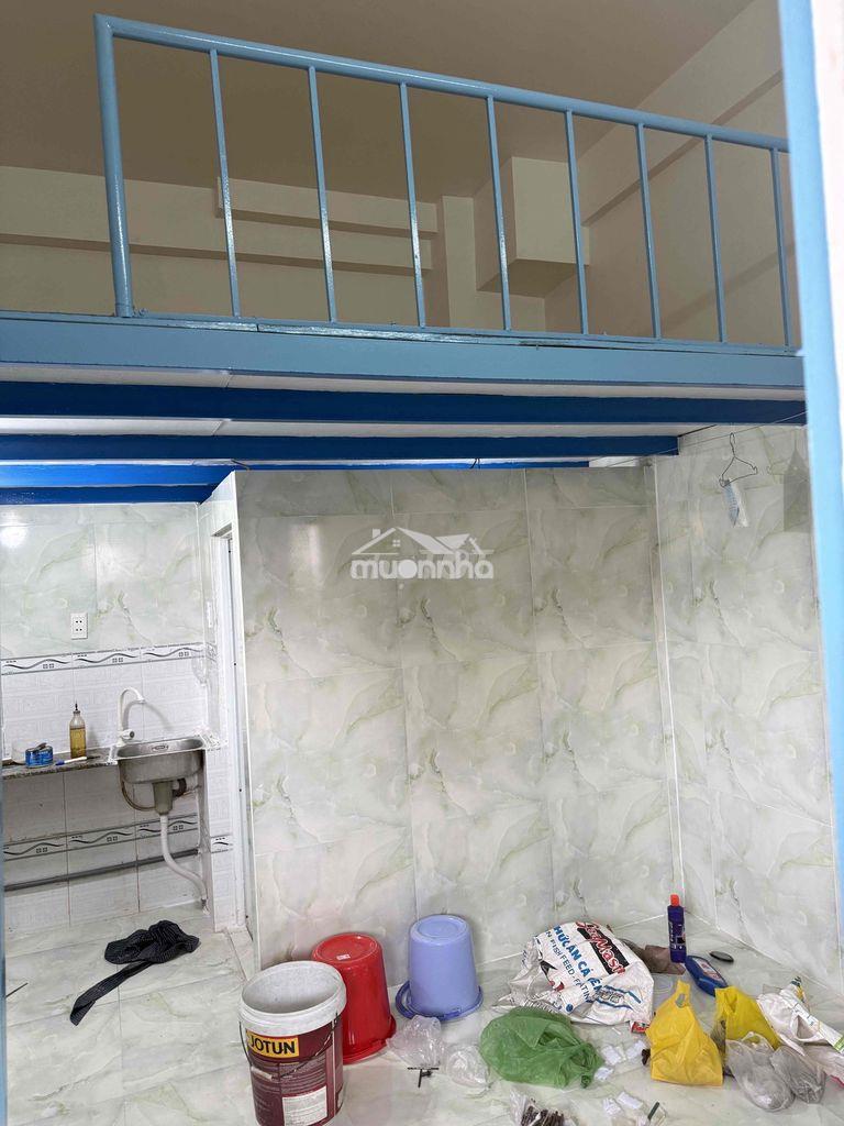 Phòng trọ cho công nhân thuê, giờ giấc tự do, wc, bếp, gác,gần chợ bà - 3