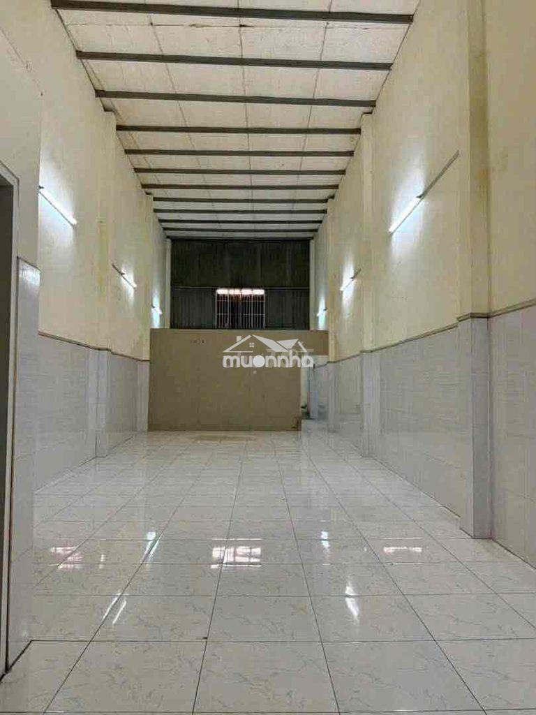 Cho thuê kho bà điểm đường xe công - 2
