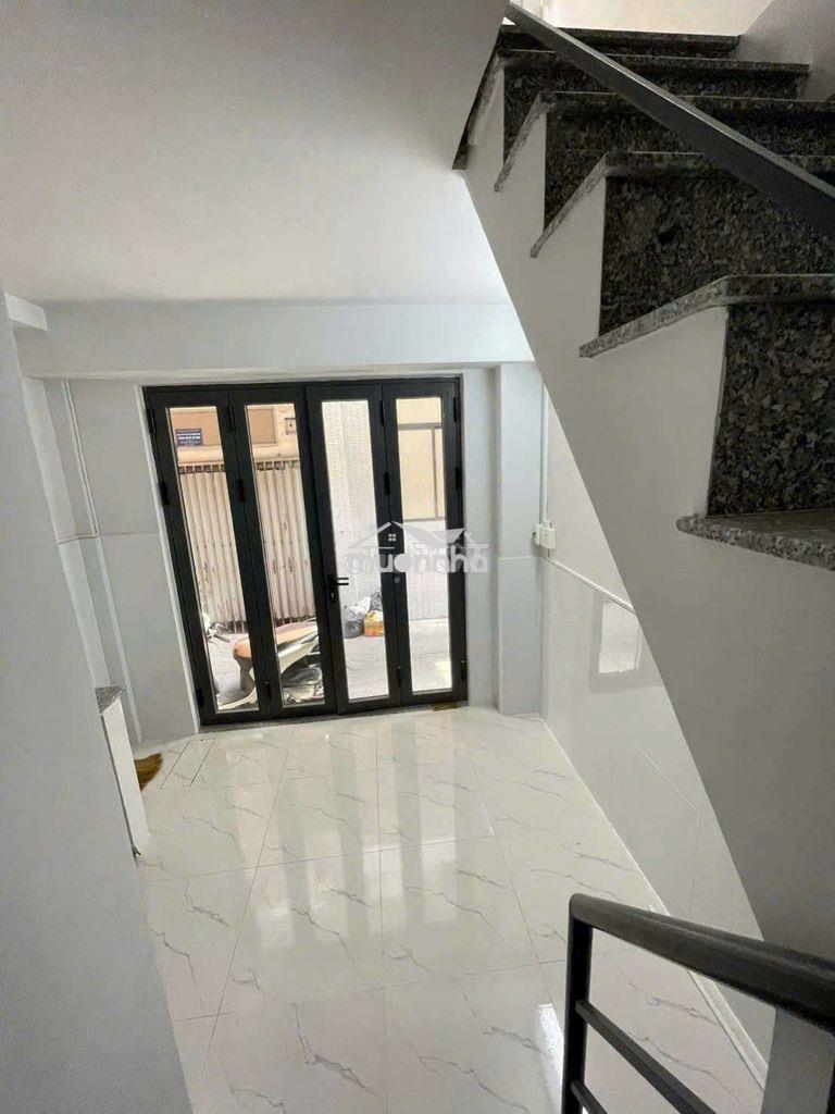 (🌹40tr) nhà 3,5x4m 2 lầu ngay ngã tư lạc long quân âu cơ - 4