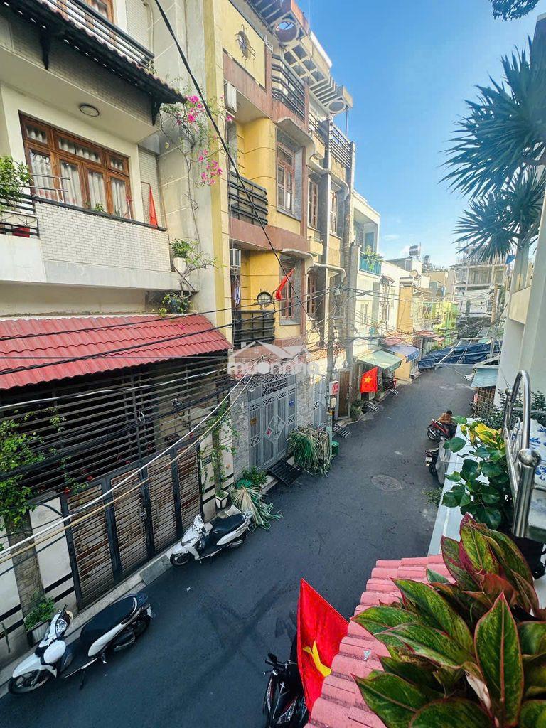 Nhà không quy hoạch, hẻm xe tải thông âu cơ, 2 tầng btct chỉ 6 đồng 