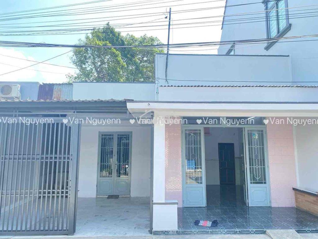 Nhà chính chủ cho thuê nguyên căn hóc môn - 3