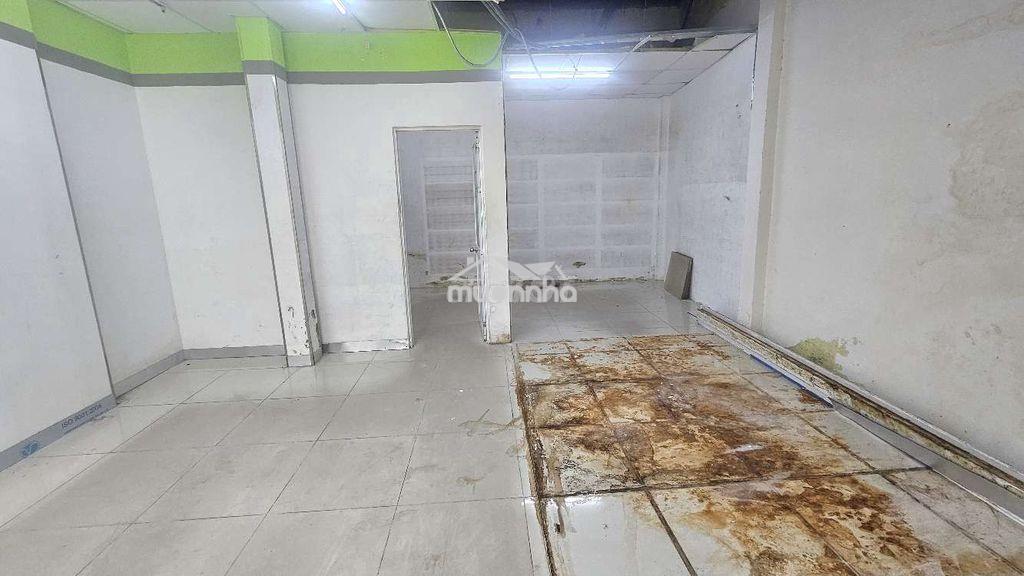 M.tiền lớn, 5.1x21, 1lầu, 2pn 1wc, vỉa hè 6m - 3